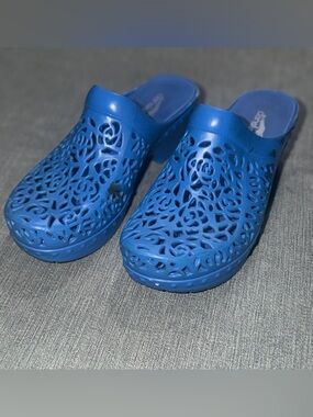 Dansko Pippa Clog Size 39 Blue